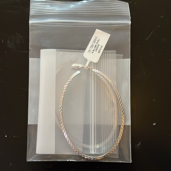 Large Oval Hoop Earrings in Sterling Silver - Picture 5 of 5